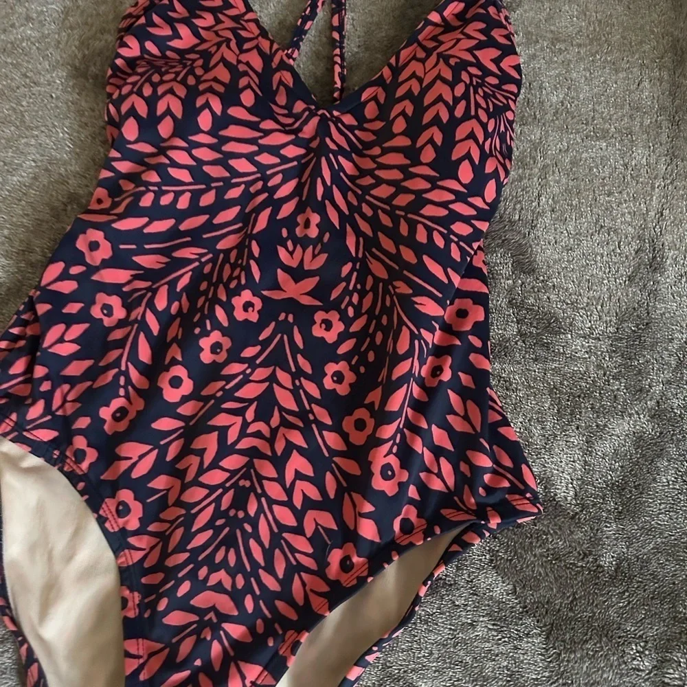 Kona Sol Swimsuit Pink and Black Patterned Size Small